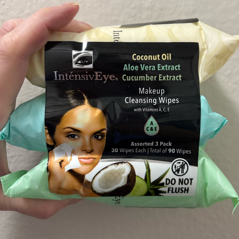 IntensivEye Makeup Cleansing Wipes Assorted Packs